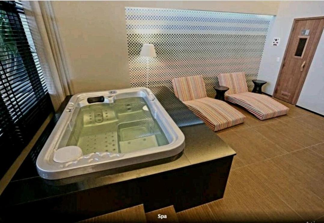 Apt Hotel Astron Mundial 살바도르 외부 사진